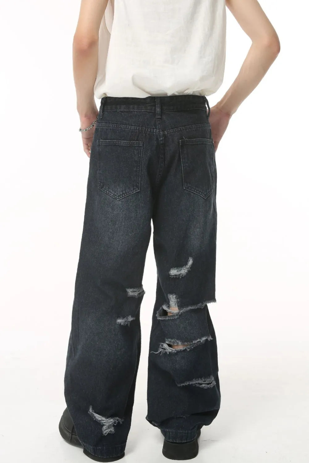 Distressed Wide Leg Pocketed Men's Jeans Carauana Store