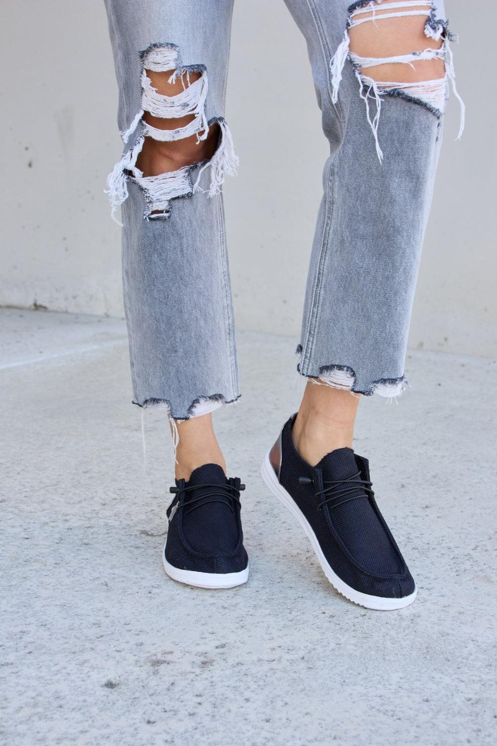 Forever Link Star Lace-Up Flat Sneakers Carauana Store