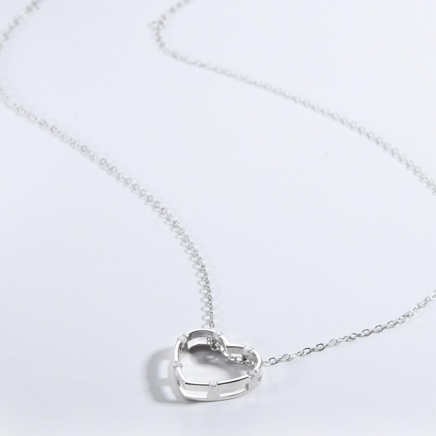 Heart Inlaid Zircon Spring Ring Closure Necklace