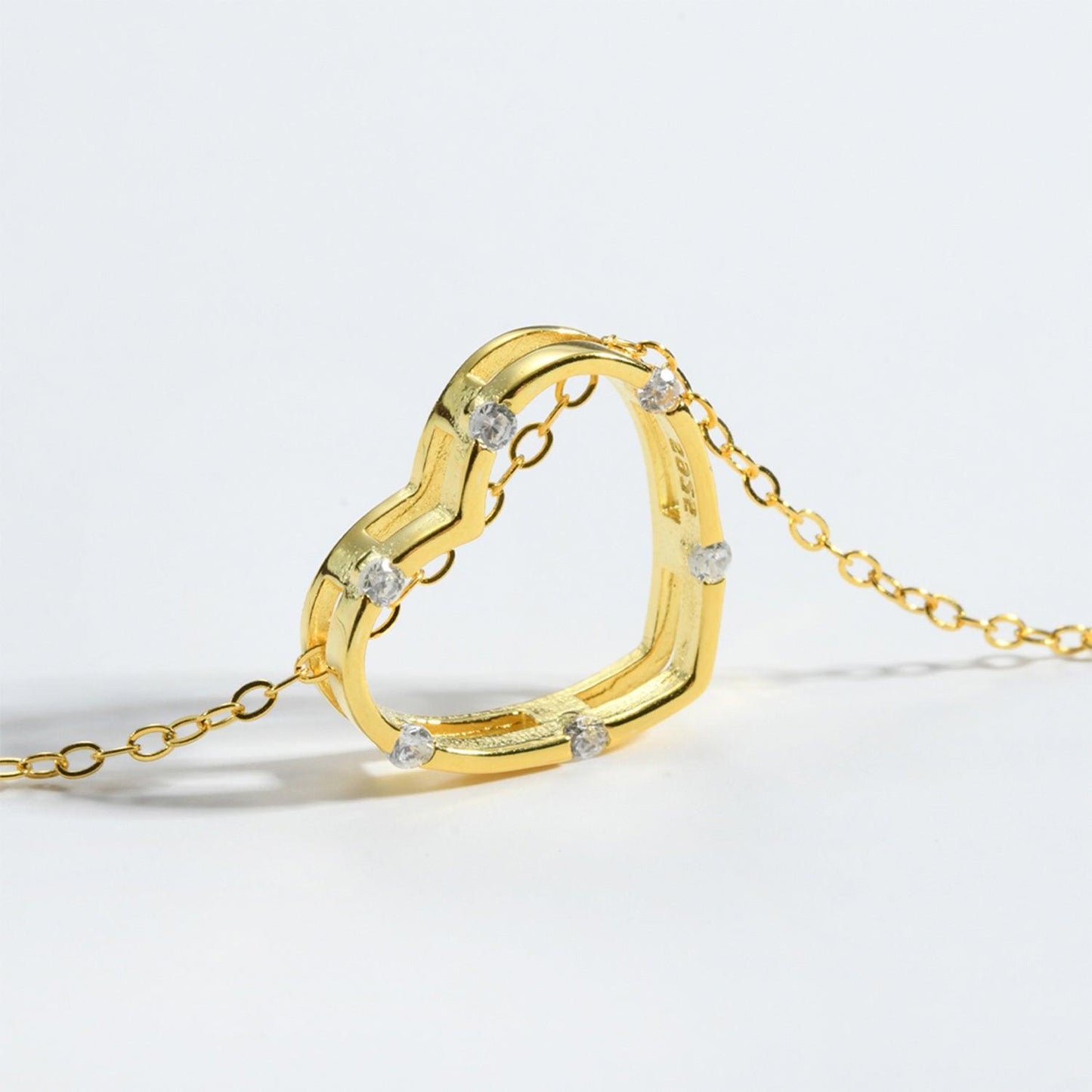 Heart Inlaid Zircon Spring Ring Closure Necklace